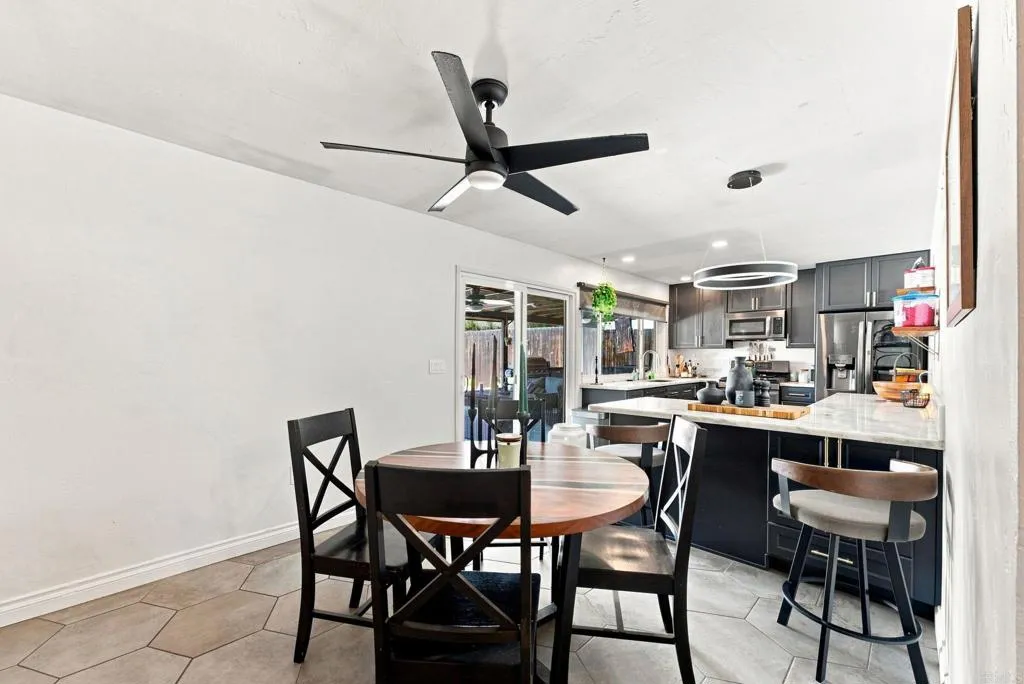 https://cdn.realtyfeed.com/cdn/127/306793985/8adb6120ccfdefe52bf083a4dcb64f16.webp