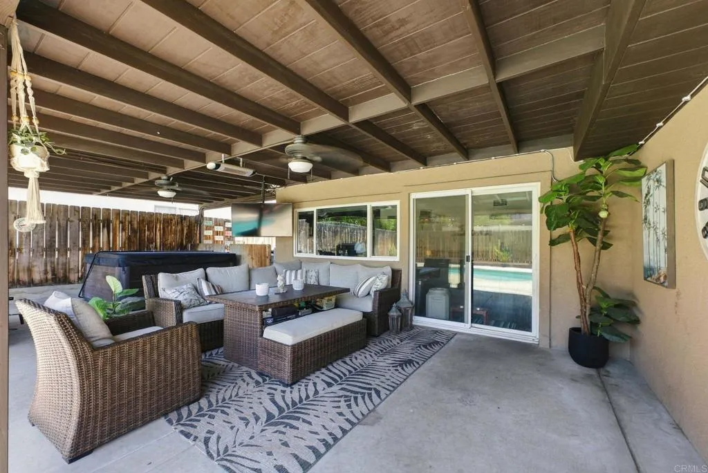 https://cdn.realtyfeed.com/cdn/127/306793985/92db988027b7d4727a0c04edb65c55f3.webp