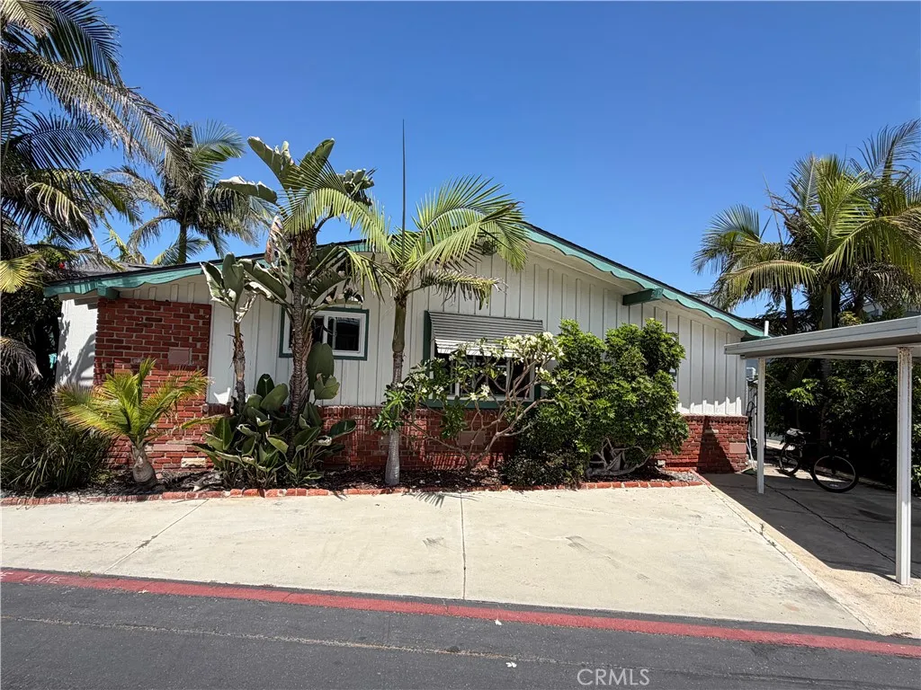 80 Huntington Unit 372