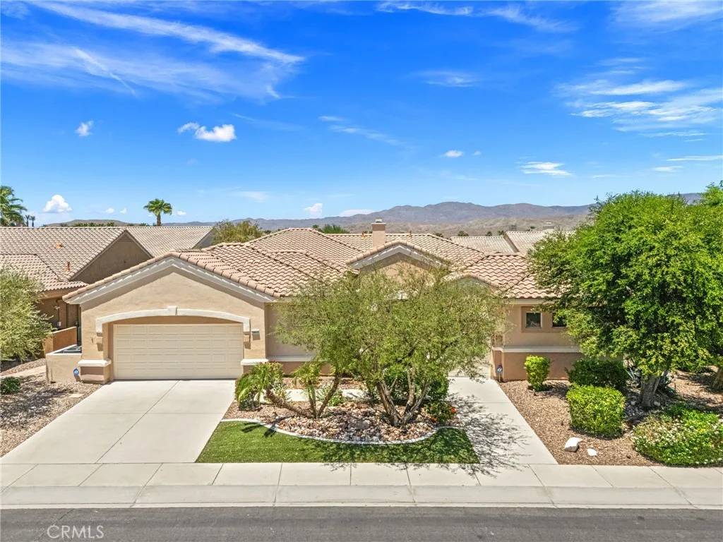 Palm Desert, CA 92211