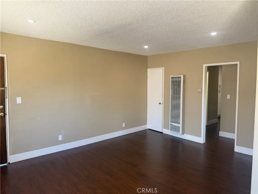 Glendale, CA 91205