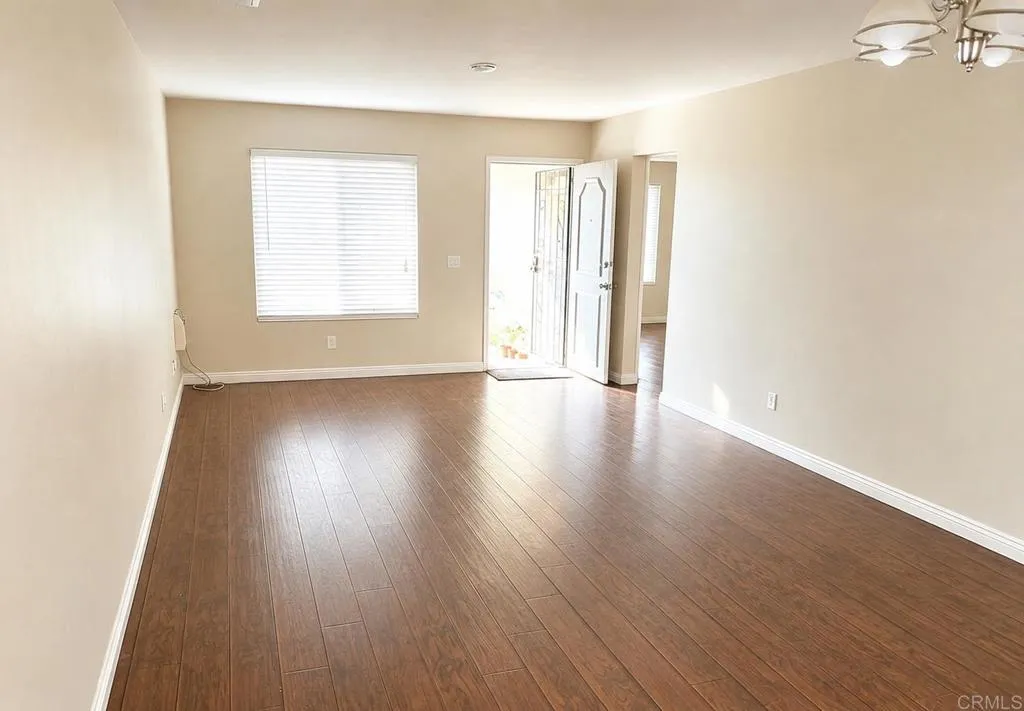 https://cdn.realtyfeed.com/cdn/127/306794157/0c0724c812cf6a9d5a71036cbd93b504.webp