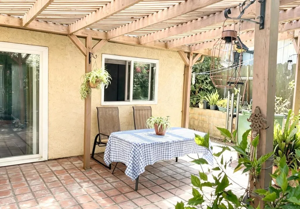 https://cdn.realtyfeed.com/cdn/127/306794157/4de7548a2fbe8f069849b6fe7f0f7877.webp