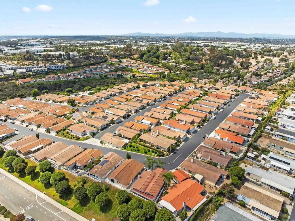 https://cdn.realtyfeed.com/cdn/127/306794197/1130aa581da8063895351e9340c7b5b1.webp