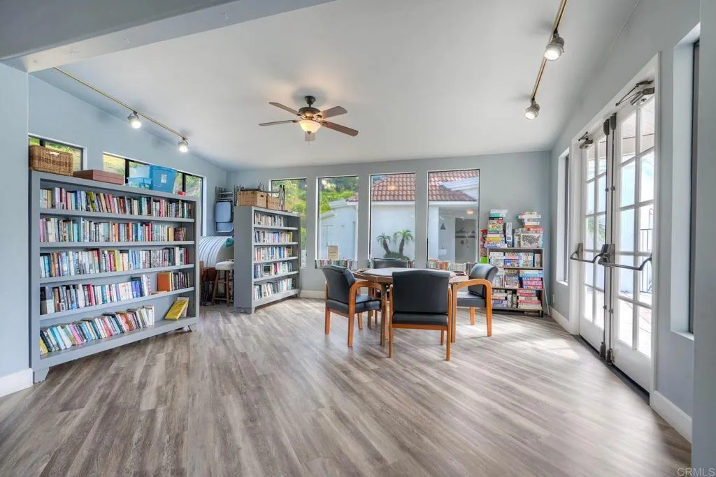 https://cdn.realtyfeed.com/cdn/127/306794197/d1e3a5cc7540897e06ba7ec96587eee5.webp