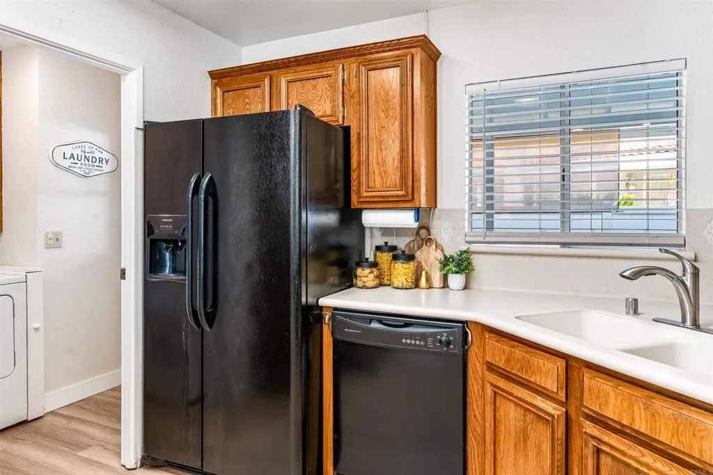https://cdn.realtyfeed.com/cdn/127/306794197/d784329a5eff73a0a0d8b592d61aef60.webp