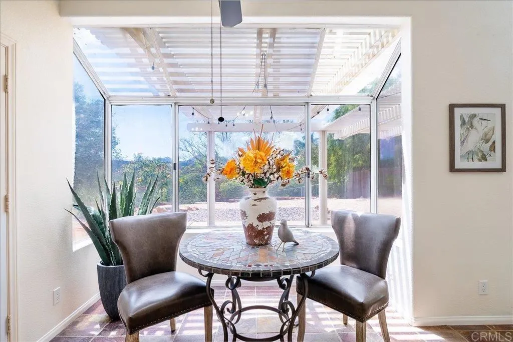 https://cdn.realtyfeed.com/cdn/127/306794199/d4ba0cb7ae7ca860622c04ed93134128.webp