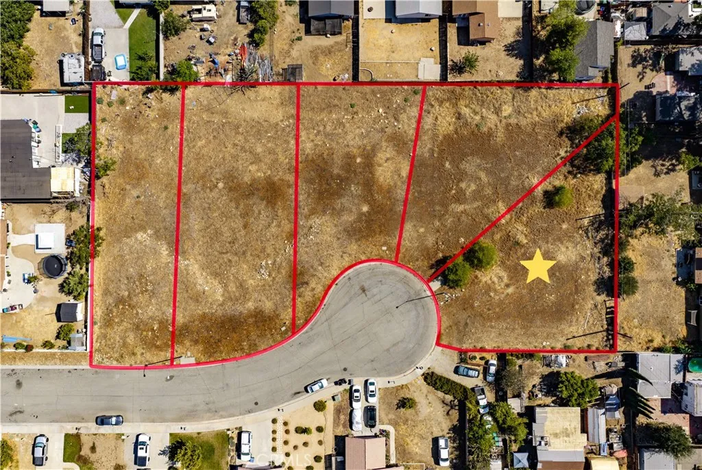Banning, CA 92220