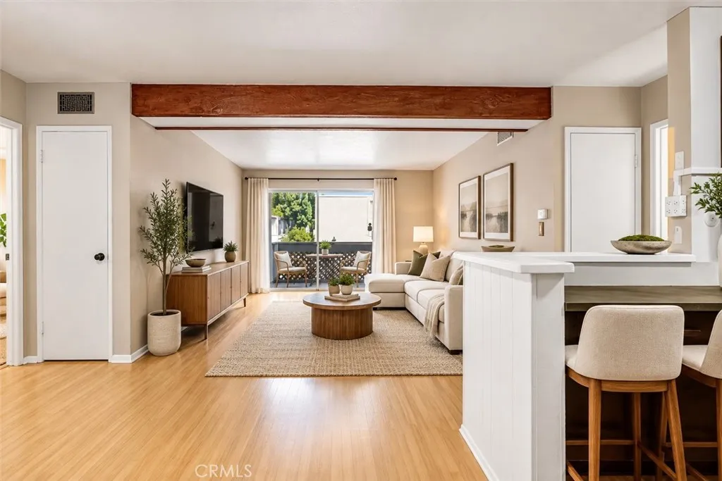 Tarzana, CA 91356