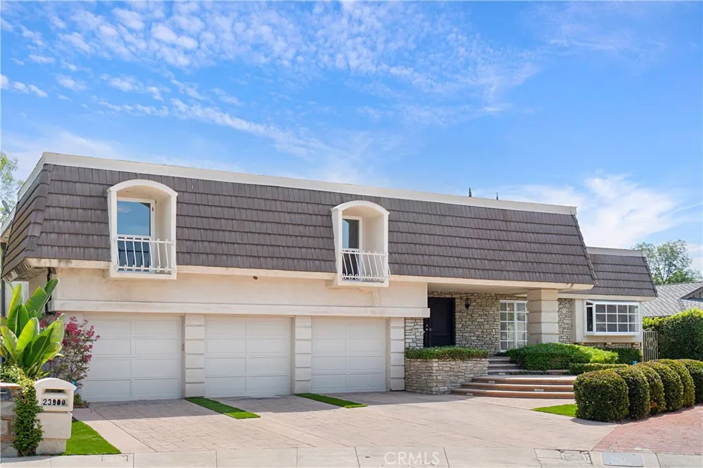 Woodland Hills, CA 91367