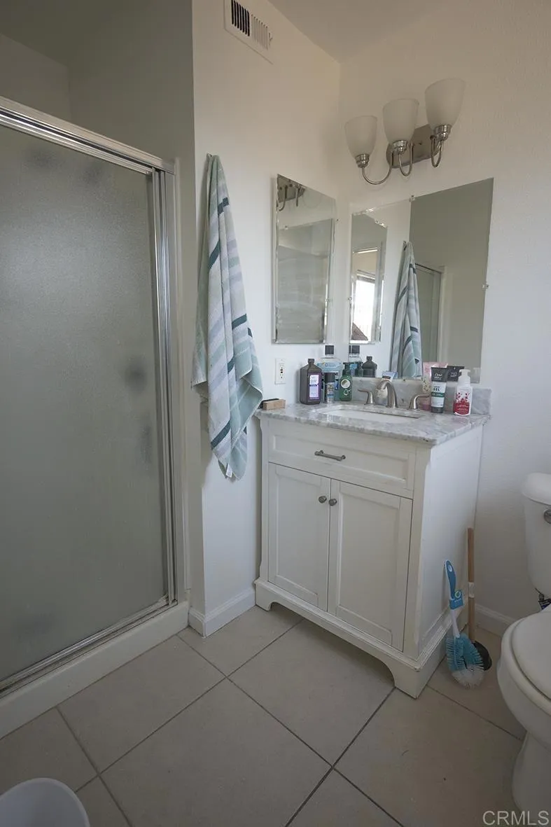 https://cdn.realtyfeed.com/cdn/127/306794440/d176ffbe37c287e247e5a1e5e4126974.webp