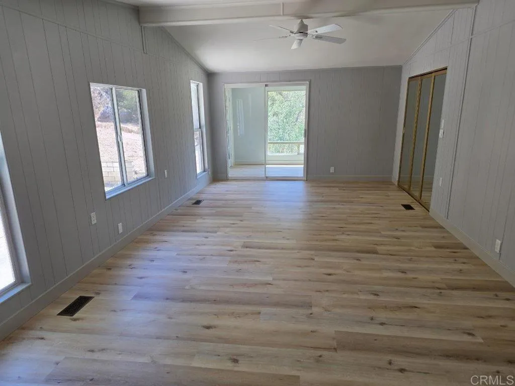 https://cdn.realtyfeed.com/cdn/127/306794449/0ec68d94ba455372c2b9651ba47e4e83.webp