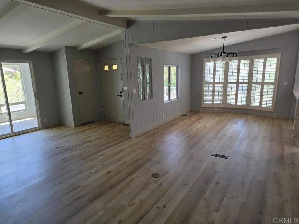 https://cdn.realtyfeed.com/cdn/127/306794449/b17d4084d10b8802773f43f24c6e15b4.webp