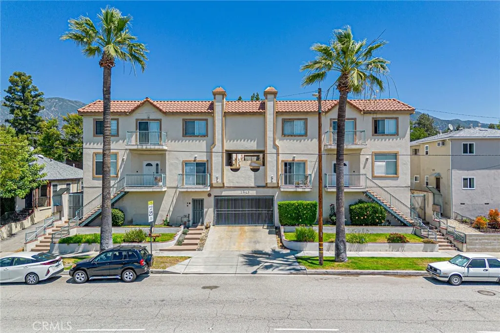 Montrose, CA 91020