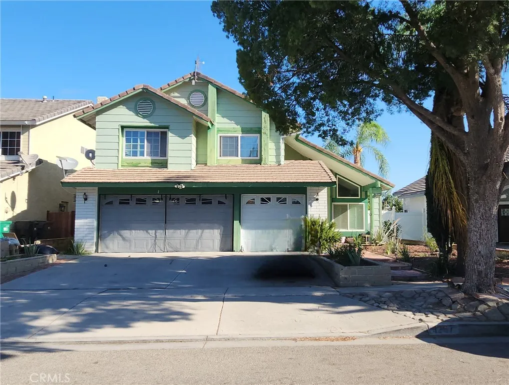 Corona, CA 92882