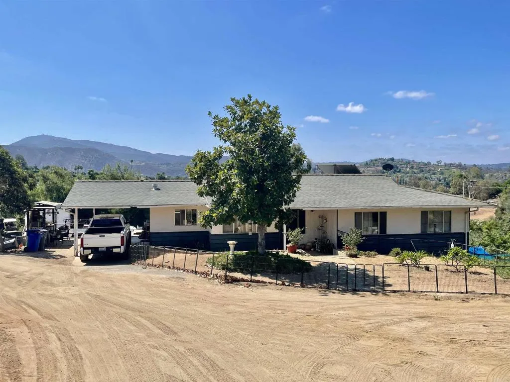 3158 Mary Ln