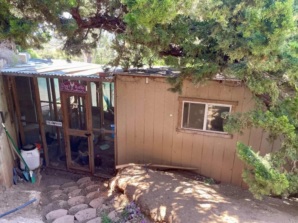 https://cdn.realtyfeed.com/cdn/127/306794697/2285ad702749450732b8375cb246a020.webp