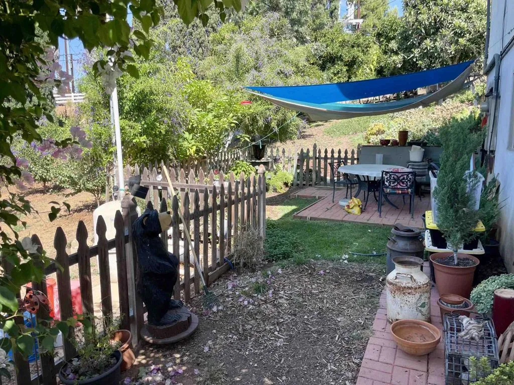 https://cdn.realtyfeed.com/cdn/127/306794697/6560f684e58547d0aec04581a9d0b9b7.webp