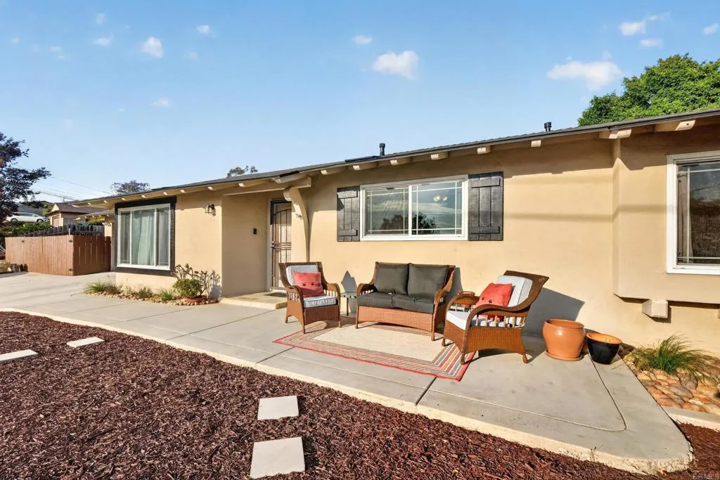 158 Lynmar Lane Lane, Vista, CA 92084 - Photo 5 of 48, Vista, CA