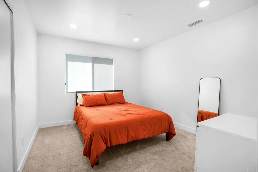 https://cdn.realtyfeed.com/cdn/127/306794730/23882f44f84ccd796937f9d4ebd02cb3.webp