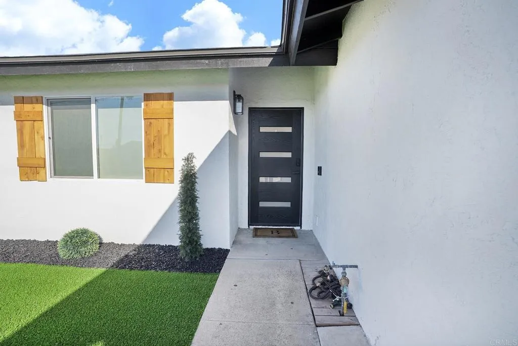 https://cdn.realtyfeed.com/cdn/127/306794730/e6bb7b0b5e409b16a96cf30eb091a1c0.webp