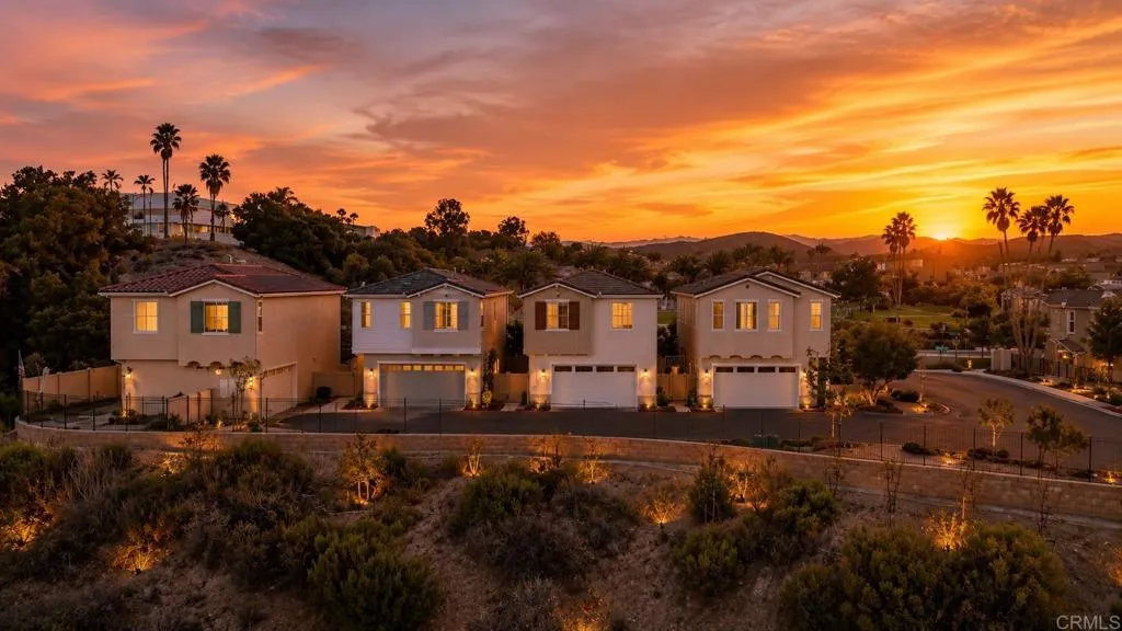 https://cdn.realtyfeed.com/cdn/127/306794743/665f40aab240c3d40d5a8c639d06bfa2.webp