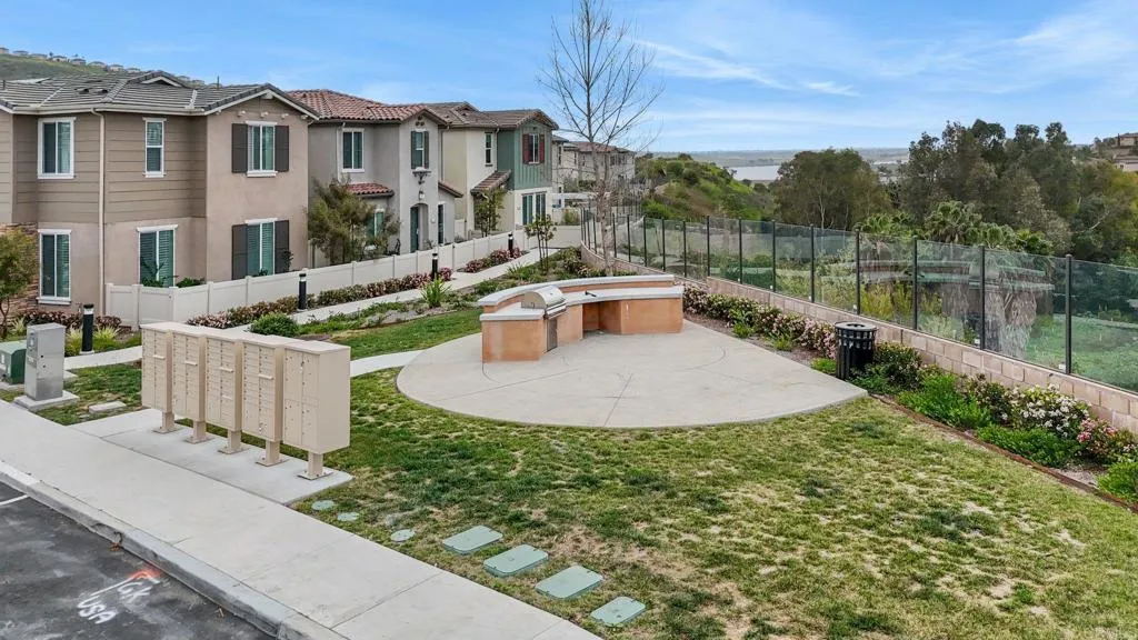 https://cdn.realtyfeed.com/cdn/127/306794743/9c0bd8456e98143b3e45308fc1b69eda.webp