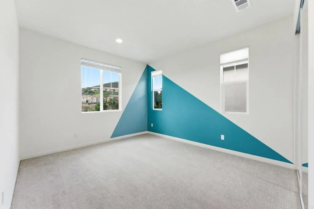https://cdn.realtyfeed.com/cdn/127/306794743/aa85d5d412f48e735f0ba3c7ffd3b971.webp