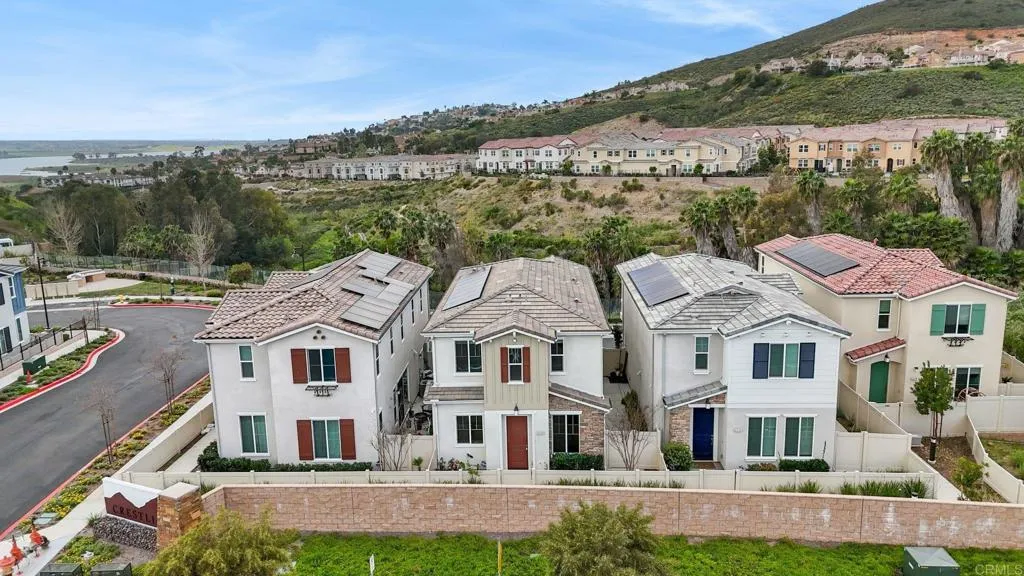 https://cdn.realtyfeed.com/cdn/127/306794743/f7eb018fdab8f66a111898c2e863a657.webp