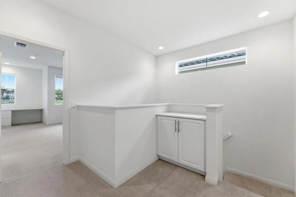 https://cdn.realtyfeed.com/cdn/127/306794743/fdb58cfd6fb947da7657435947589e08.webp