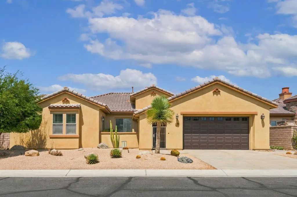 Palm Desert, CA 92211