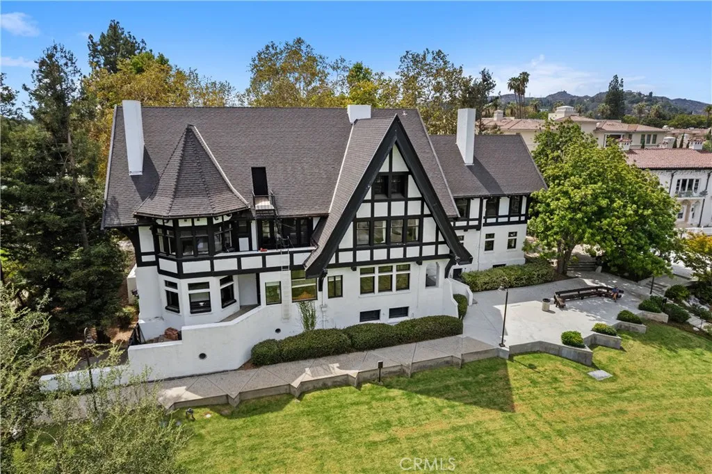 Pasadena, CA 91105