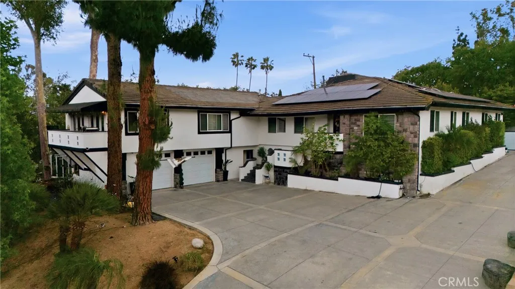Fullerton, CA 92835