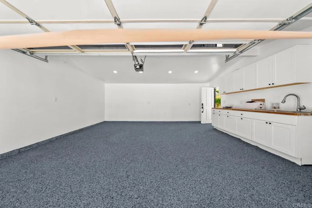 https://cdn.realtyfeed.com/cdn/127/306794864/4186ffed56276ccb320ac22886fd63e5.webp