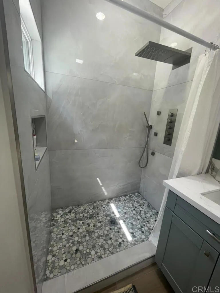 https://cdn.realtyfeed.com/cdn/127/306794864/d303e6dacbcbccf4af1c7a9b54910672.webp