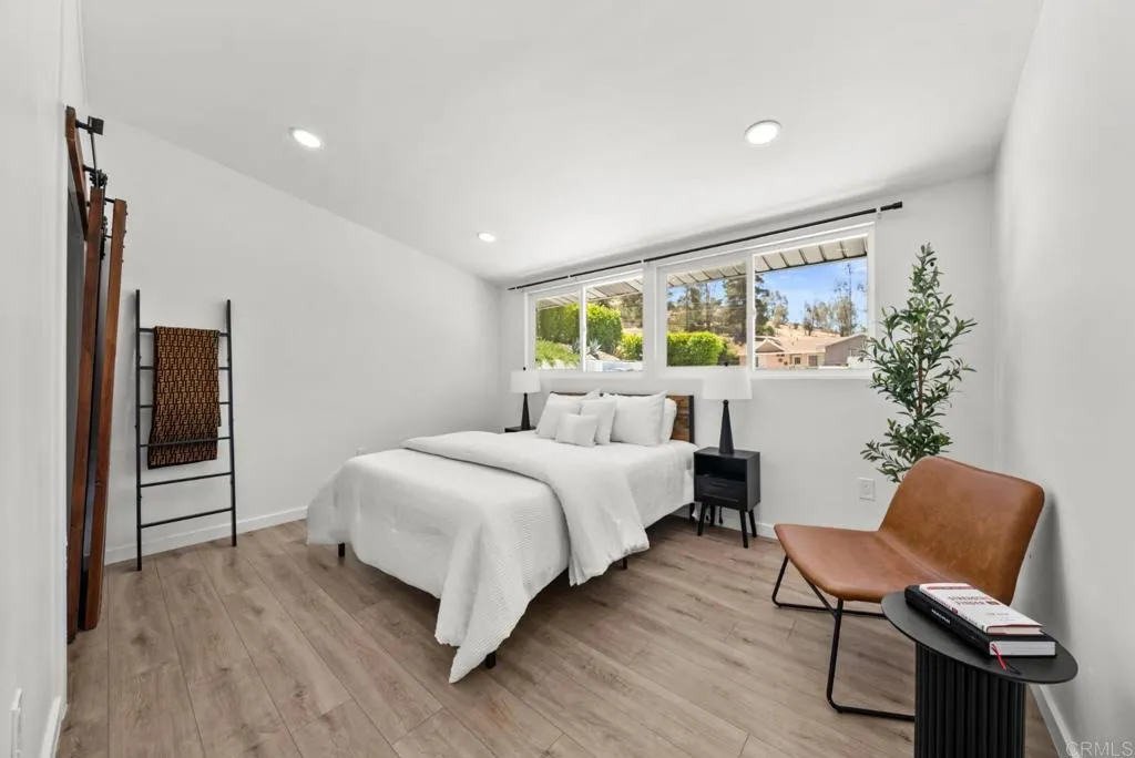 https://cdn.realtyfeed.com/cdn/127/306794864/da21ee81a5a96f965848966a7c135737.webp