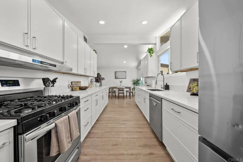 https://cdn.realtyfeed.com/cdn/127/306794864/e7d52e122d3c8dea1853ddc17e4b23f1.webp