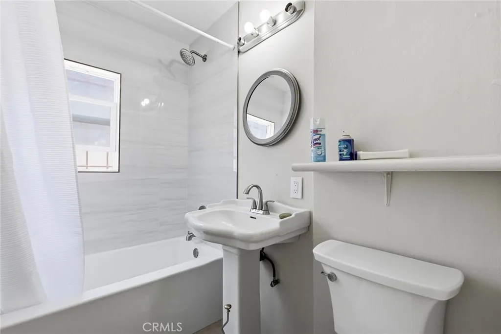 https://cdn.realtyfeed.com/cdn/127/306794884/2370fa6618cbc6b468bb609e923f1029.webp
