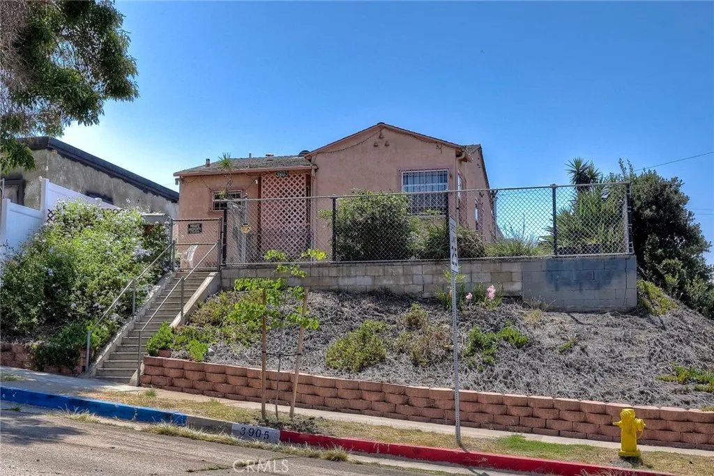 3905 Marine View, San Diego, CA 92113 - Photo 2 of 19, San Diego, CA