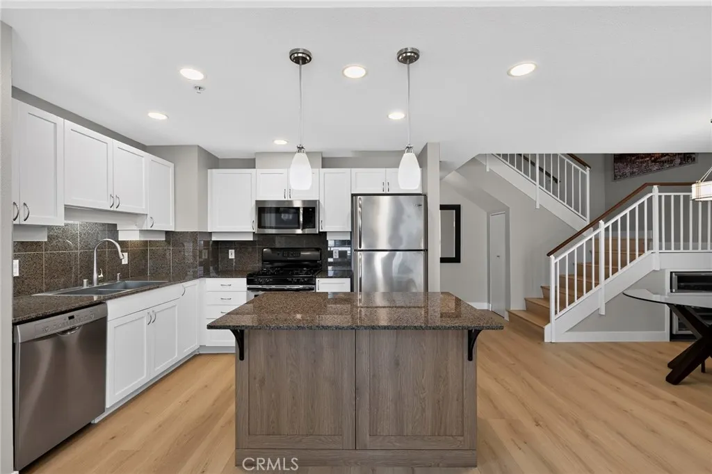 Photo #11: SR26178750 Listing: Photo #11