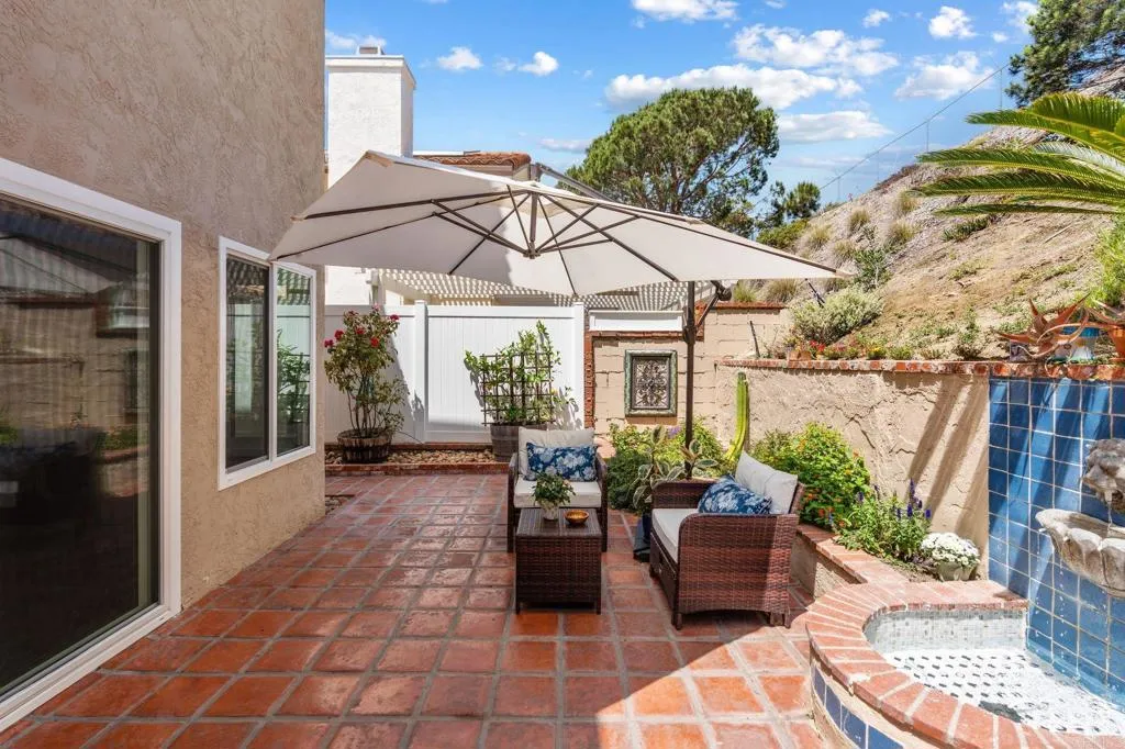 https://cdn.realtyfeed.com/cdn/127/306794948/7b6f807daec86c11a5f43663500d92fd.webp