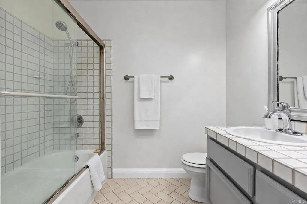 https://cdn.realtyfeed.com/cdn/127/306794948/cfa960c57e1178ad07ad65110bc0f183.webp
