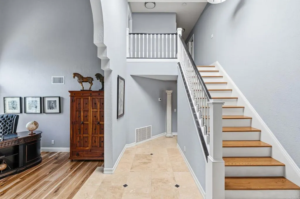 https://cdn.realtyfeed.com/cdn/127/306794948/df5cabac418f29f1ff89b9be182caa4b.webp