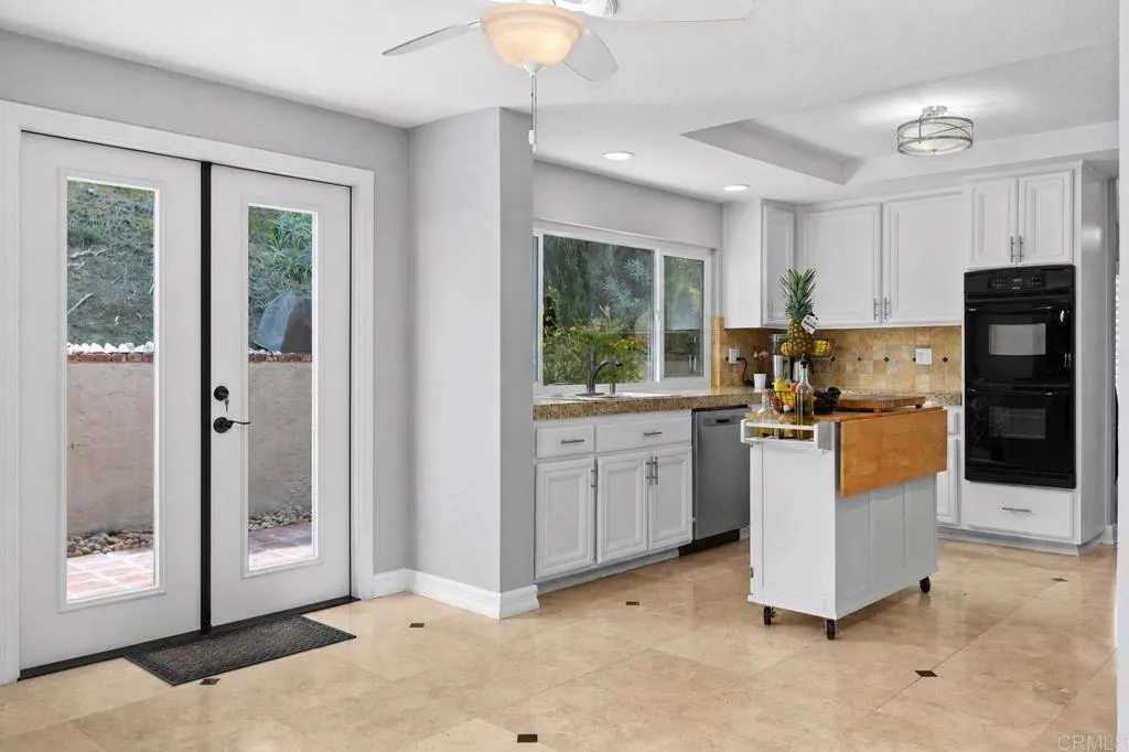 https://cdn.realtyfeed.com/cdn/127/306794948/e7136a4062776f599bcee38c93d40698.webp