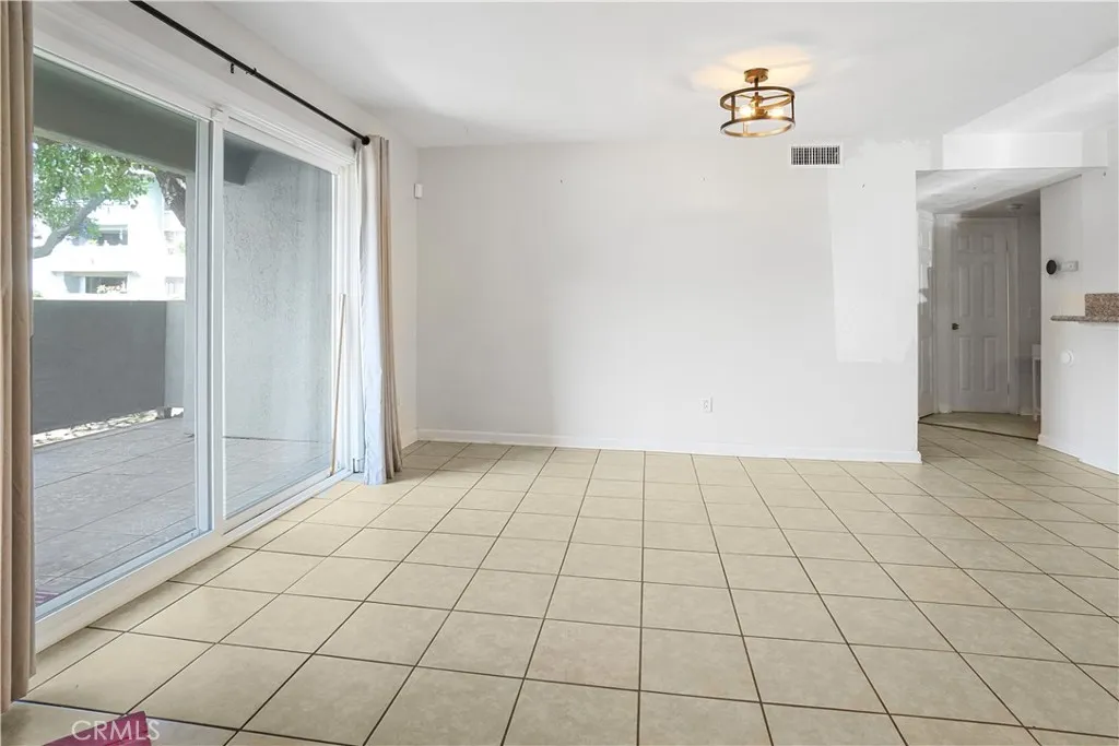 Photo #11: SW26180183 Listing: Photo #11