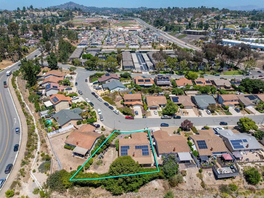 https://cdn.realtyfeed.com/cdn/127/306794960/11d013e10863de728aa42b3980accc55.webp