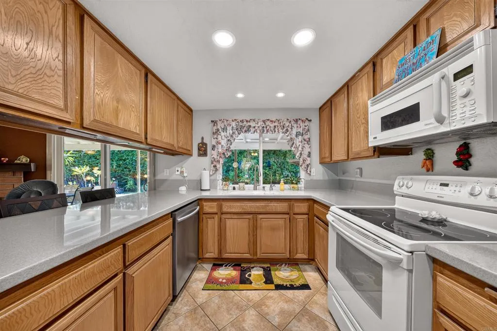 https://cdn.realtyfeed.com/cdn/127/306794960/9d536cfaede53c63cc8a1201f562e9b1.webp