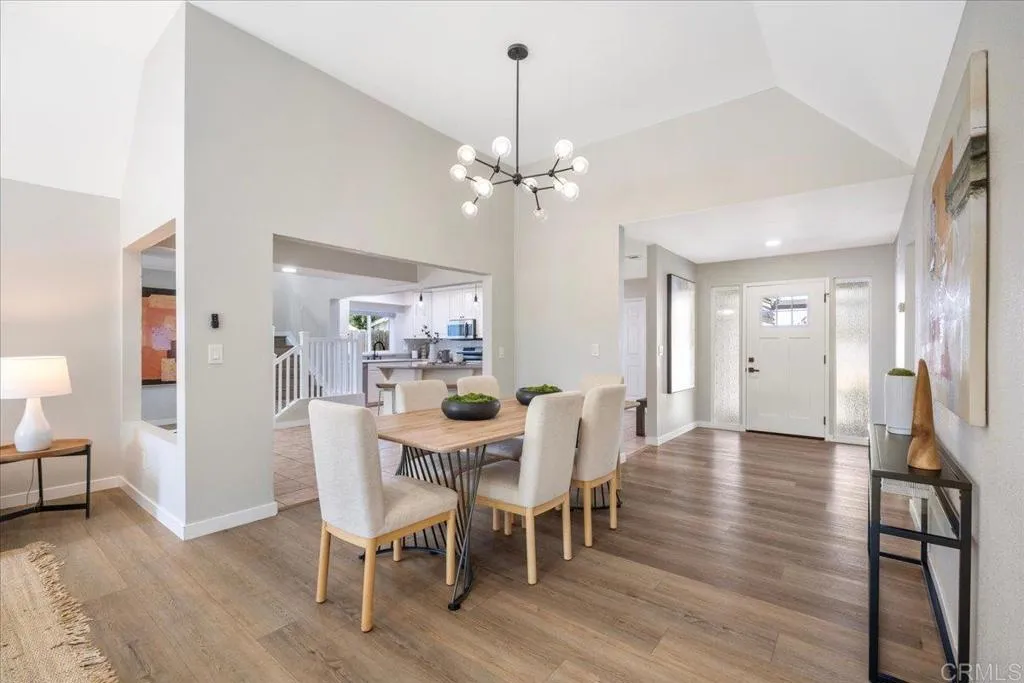 https://cdn.realtyfeed.com/cdn/127/306794977/1fc2a180315bf5ad04d526e6f51083f2.webp