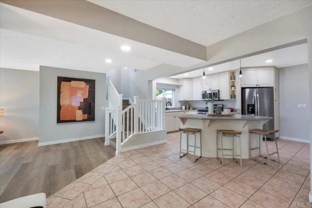 https://cdn.realtyfeed.com/cdn/127/306794977/a0a1651a1bbdf798c8a1999fbf683f81.webp