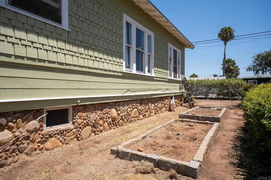 https://cdn.realtyfeed.com/cdn/127/306795031/194f1821fd59405546b6c4046a877fa2.webp